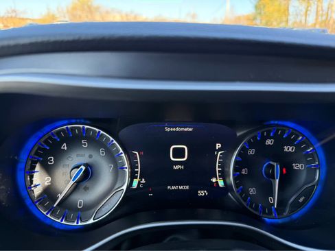 New 2026 Chrysler Pacifica Select image 28