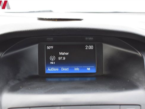 Used 2018 Ford Focus SE w/ Cold Weather Package image 16