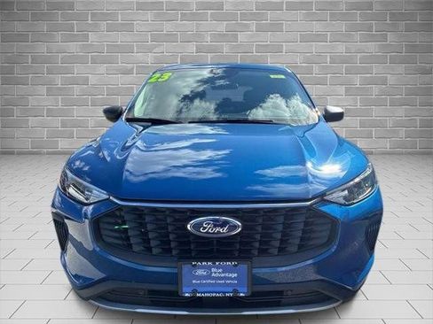 Certified 2023 Ford Escape Active AWD/4WD image 8