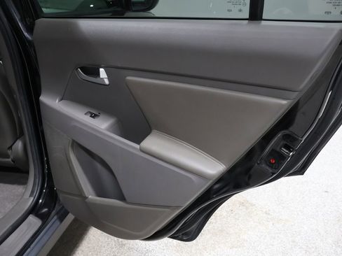 Used 2015 Kia Sportage LX image 21