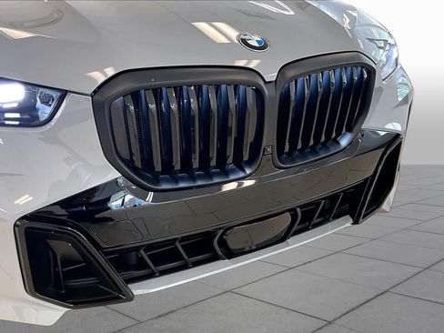 Used 2026 BMW X5 sDrive40i w/ Executive Package RWD image 29