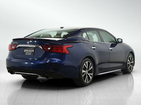Used 2016 Nissan Maxima Platinum image 5
