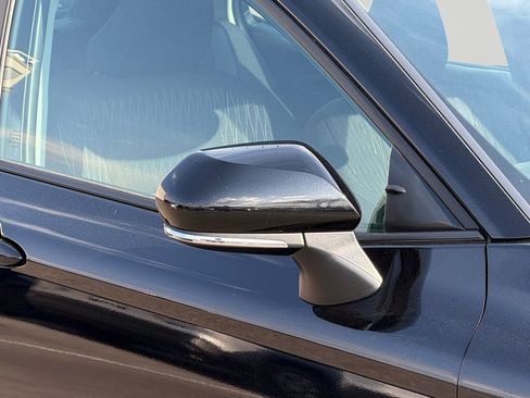 Used 2025 Toyota Camry LE image 11