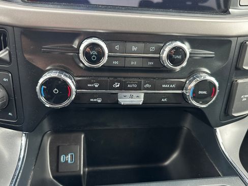 Used 2024 Ford F150 XLT w/ Mobile Office Package image 27