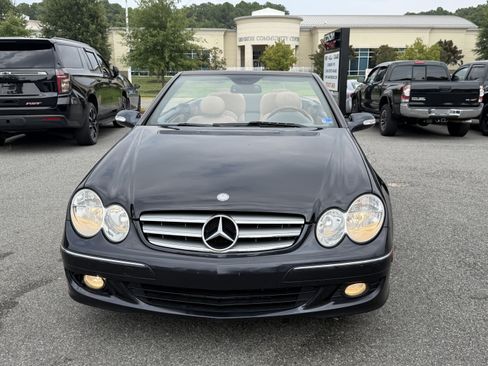 Used 2009 Mercedes-Benz CLK 350 Cabriolet image 3