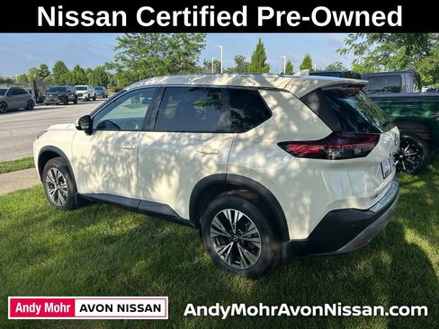 Certified 2023 Nissan Rogue SV w/ SV Premium B Package AWD/4WD image 3