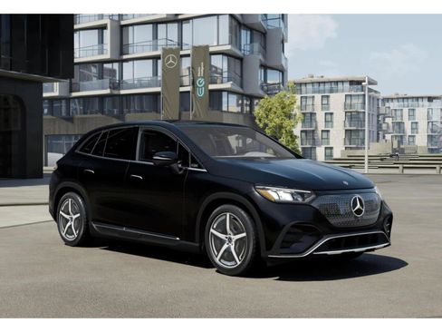 New 2025 Mercedes-Benz EQE 500 4MATIC SUV image 10