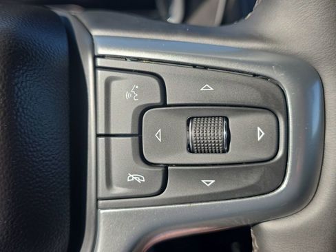 Used 2024 Chevrolet Suburban LT AWD/4WD image 25