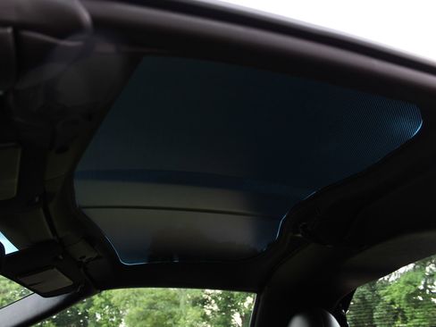Used 2007 Chevrolet Corvette Coupe w/ Preferred Equipment Group RWD image 19