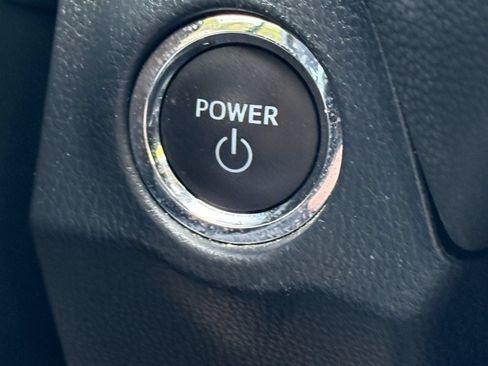 Used 2023 Toyota RAV4 AWD Hybrid image 5