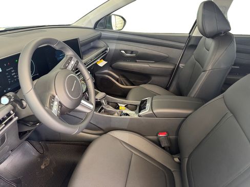 New 2025 Hyundai Tucson SEL image 9
