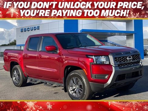 Used 2025 Nissan Frontier SV image 1