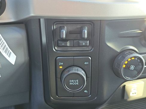 New 2026 Ford F450 XL w/ XL Chrome Package image 32
