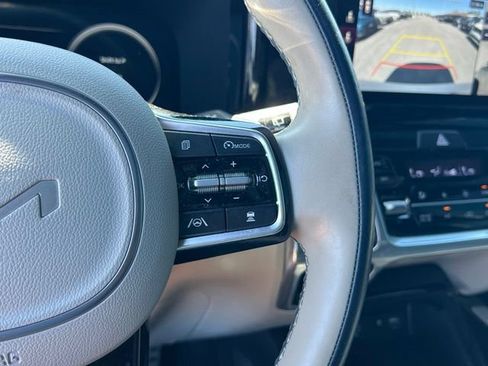 Certified 2023 Kia Sorento SX Prestige AWD/4WD image 19