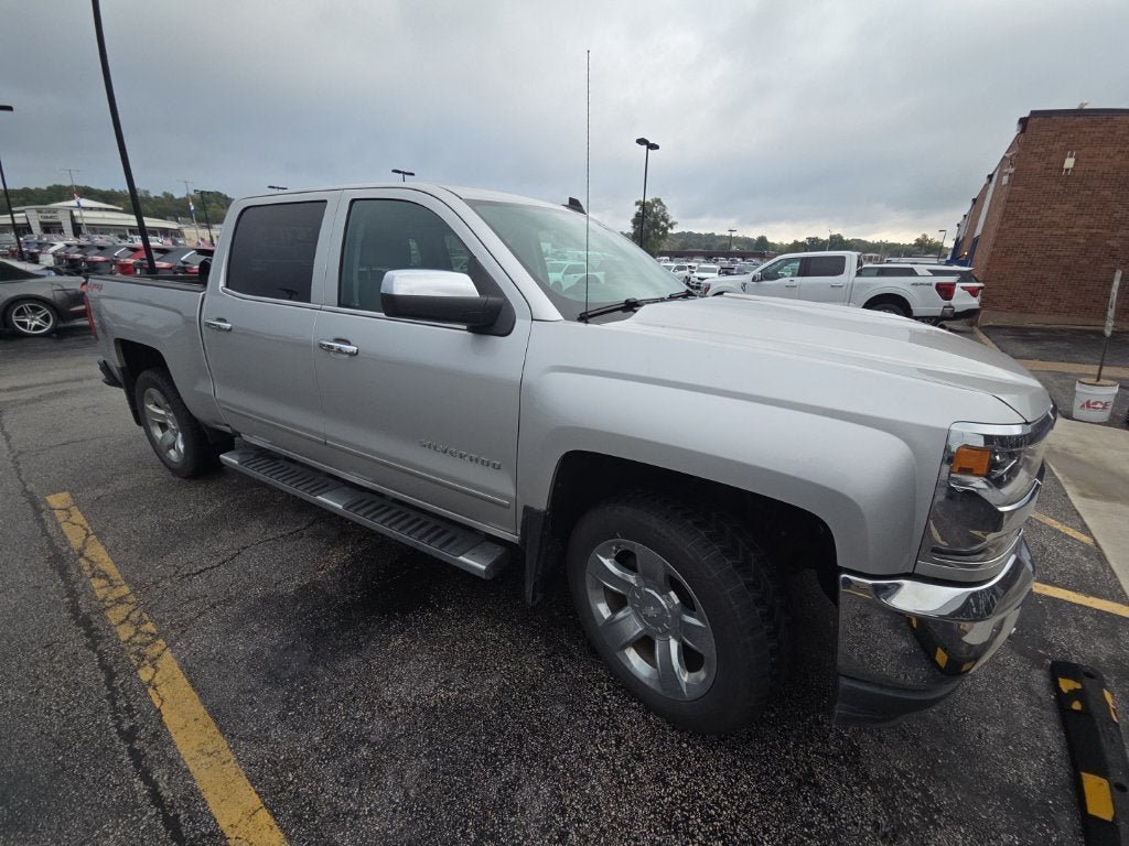 Used 2018 Chevrolet Silverado 1500 LTZ w/ Sport Package AWD/4WD image 2