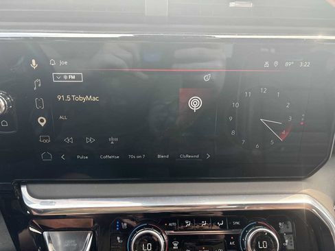 Used 2024 GMC Sierra 1500 Denali Ultimate AWD/4WD image 14