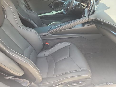 Used 2026 Chevrolet Corvette Z06 w/ Stealth Interior Trim Package RWD image 25