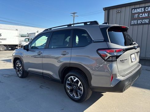 New 2026 Subaru Forester Premium image 5