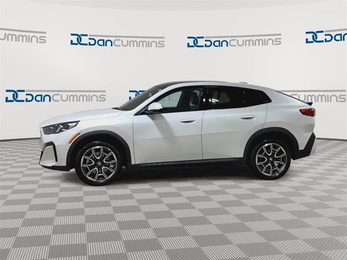 Used 2024 BMW X2 xDrive28i image 6