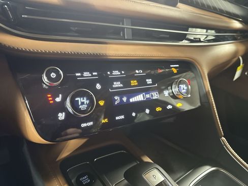 New 2026 INFINITI QX60 Autograph w/ Dark Cargo Package image 28