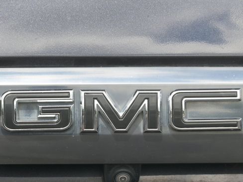 Used 2023 GMC Yukon AT4 w/ AT4 Premium Package AWD/4WD image 43