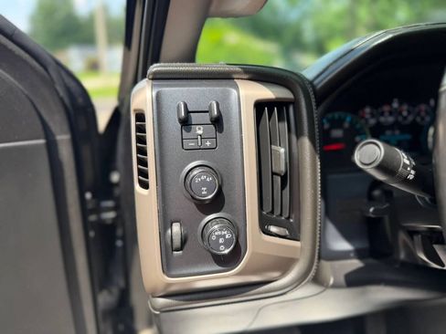 Used 2017 GMC Sierra 3500 Denali w/ Duramax Plus Package AWD/4WD image 38