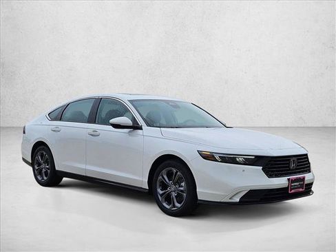 New 2026 Honda Accord EX-L image 7