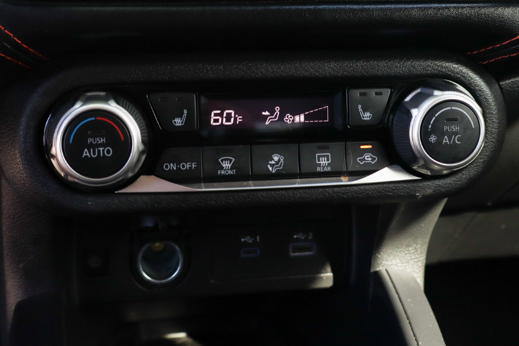Used 2024 Nissan Versa SR w/ Trunk Package FWD image 30