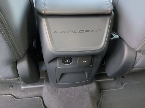 New 2026 Ford Explorer Active RWD image 16