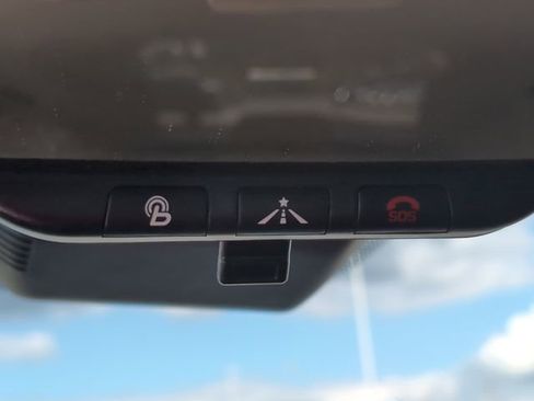 Used 2020 Hyundai Santa Fe SEL image 13