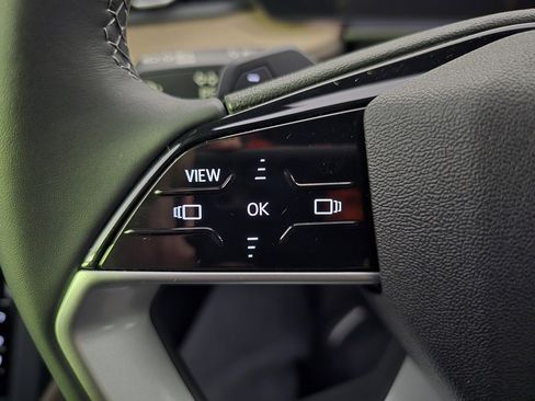 Certified 2025 Audi Q5 Premium image 18