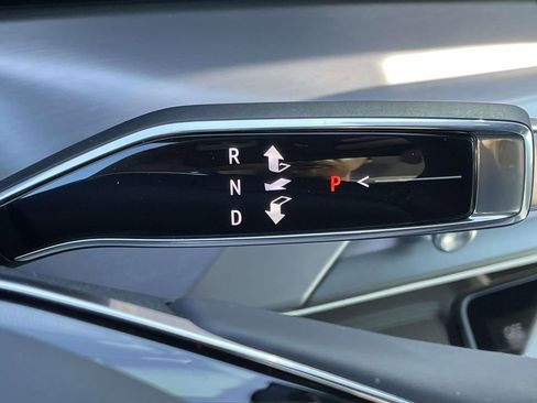 New 2026 Cadillac Vistiq Sport w/ LPO, Floor Liner Package image 25