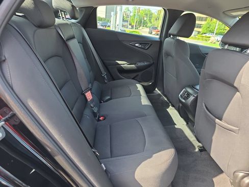 Used 2023 Chevrolet Malibu LT w/ Driver Confidence Package FWD image 14