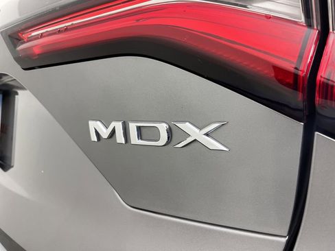 Certified 2023 Acura MDX SH-AWD w/ Advance Package image 3