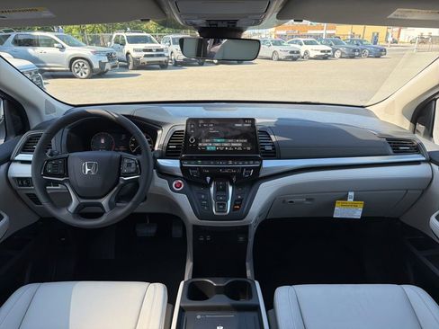 New 2026 Honda Odyssey EX-L image 7