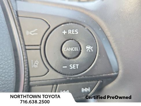 Used 2021 Toyota RAV4 XLE image 21