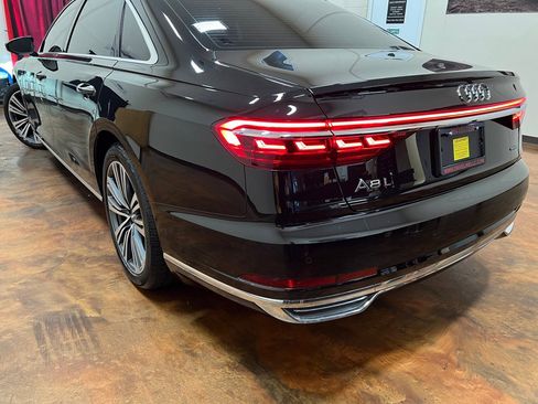 Used 2019 Audi A8 L 4.0T image 40