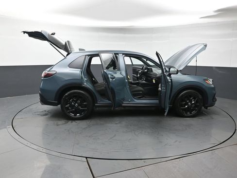 Certified 2024 Honda HR-V Sport image 48