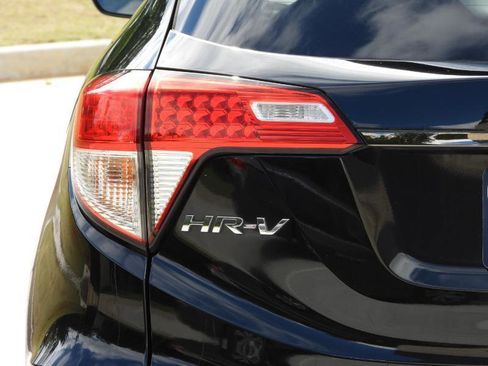 Used 2021 Honda HR-V Sport image 20