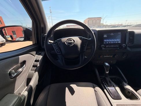 Certified 2023 Nissan Frontier SV w/ Midnight Edition Package AWD/4WD image 20