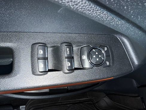Used 2021 Ford EcoSport SE w/ SE Convenience Package AWD/4WD image 25