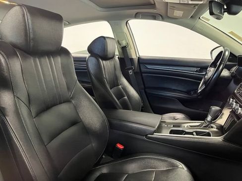 Used 2020 Honda Accord EX-L image 10