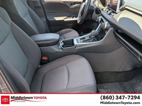 Certified 2025 Toyota RAV4 XLE AWD/4WD image 36