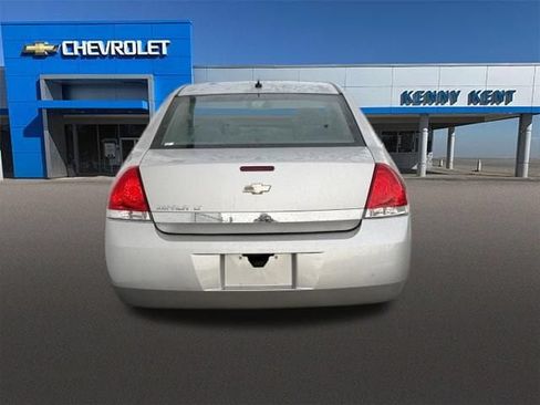 Used 2006 Chevrolet Impala LT FWD image 6