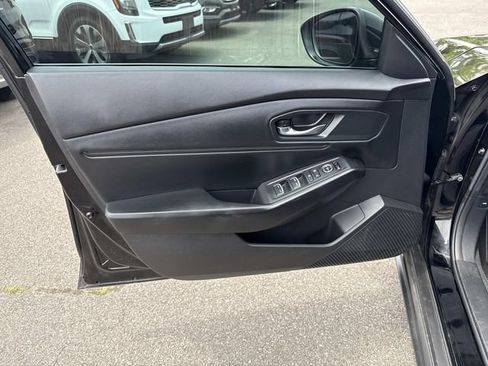 Used 2023 Honda Accord EX image 13