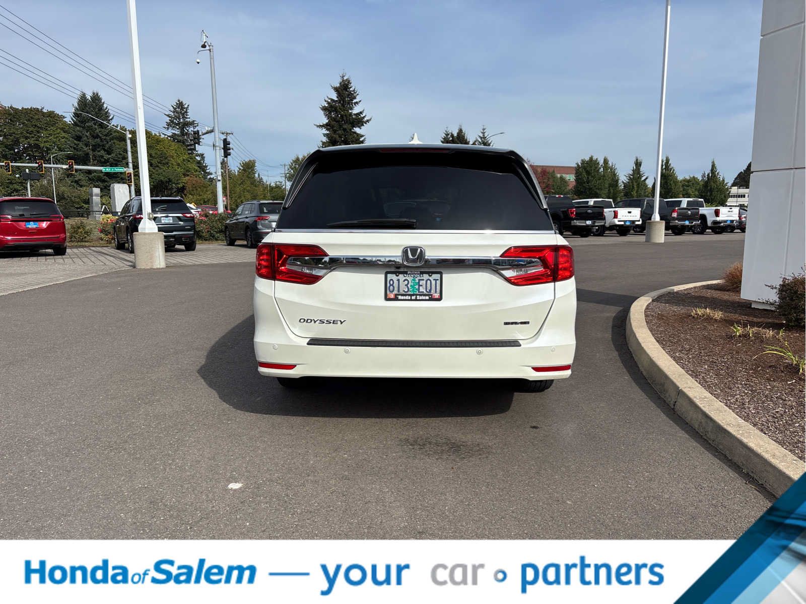 Used 2018 Honda Odyssey Touring image 5