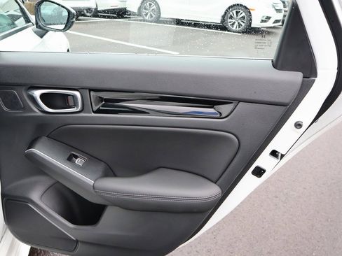 Certified 2025 Honda Civic Sport Touring image 14