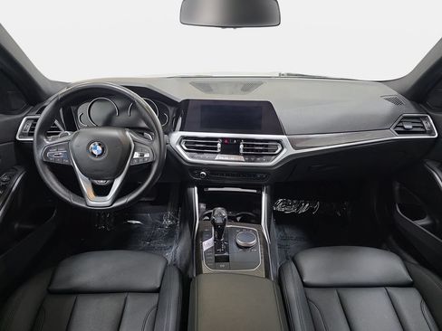Used 2020 BMW 330i xDrive Sedan w/ Convenience Package AWD/4WD image 10