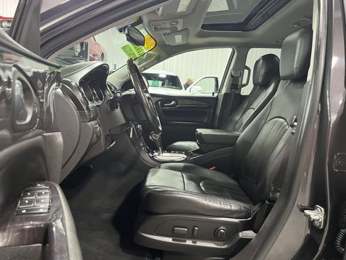 Used 2016 Buick Enclave Leather AWD/4WD image 11