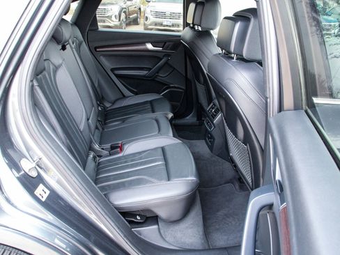 Used 2023 Audi Q5 2.0T Premium Plus w/ Premium Plus Package AWD/4WD image 38